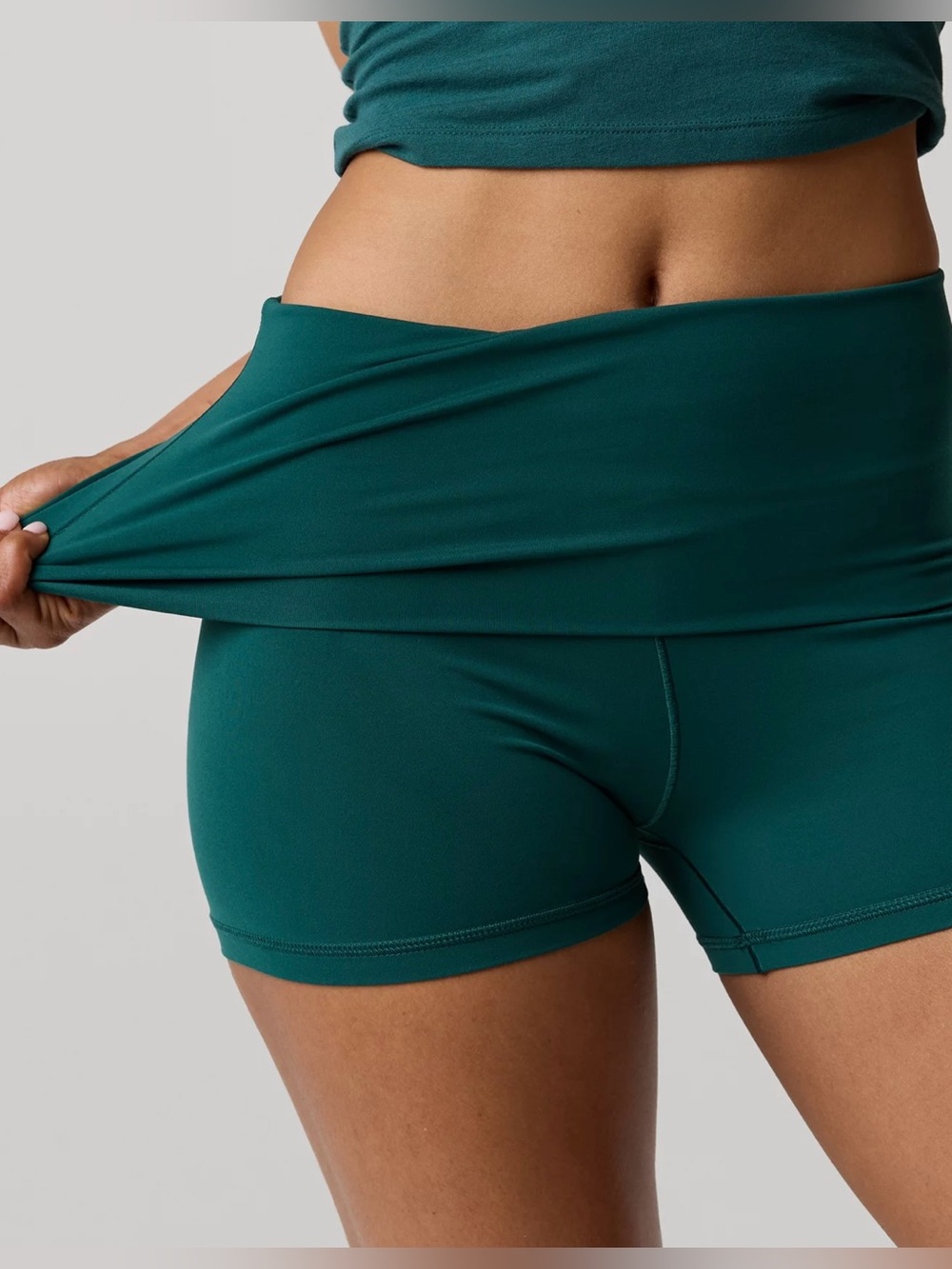 Offline by Aerie Real Me Xtra Foldover Biker Shorts NWT - Picture 2 of 6